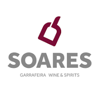 Garrafeira Soares: Comércio de bebidas a retalho e por grosso.  A Garrafeira Soares dedica-se ao comércio de bebidas a retalho e por grosso, destacando-se como líder de mercado na região onde se insere.